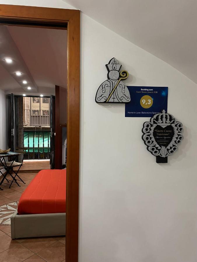 Home In Love: Balconcino Spaccanapoli 外观 照片