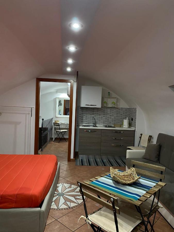 Home In Love: Balconcino Spaccanapoli 外观 照片
