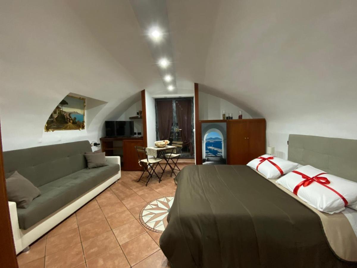 Home In Love: Balconcino Spaccanapoli 外观 照片